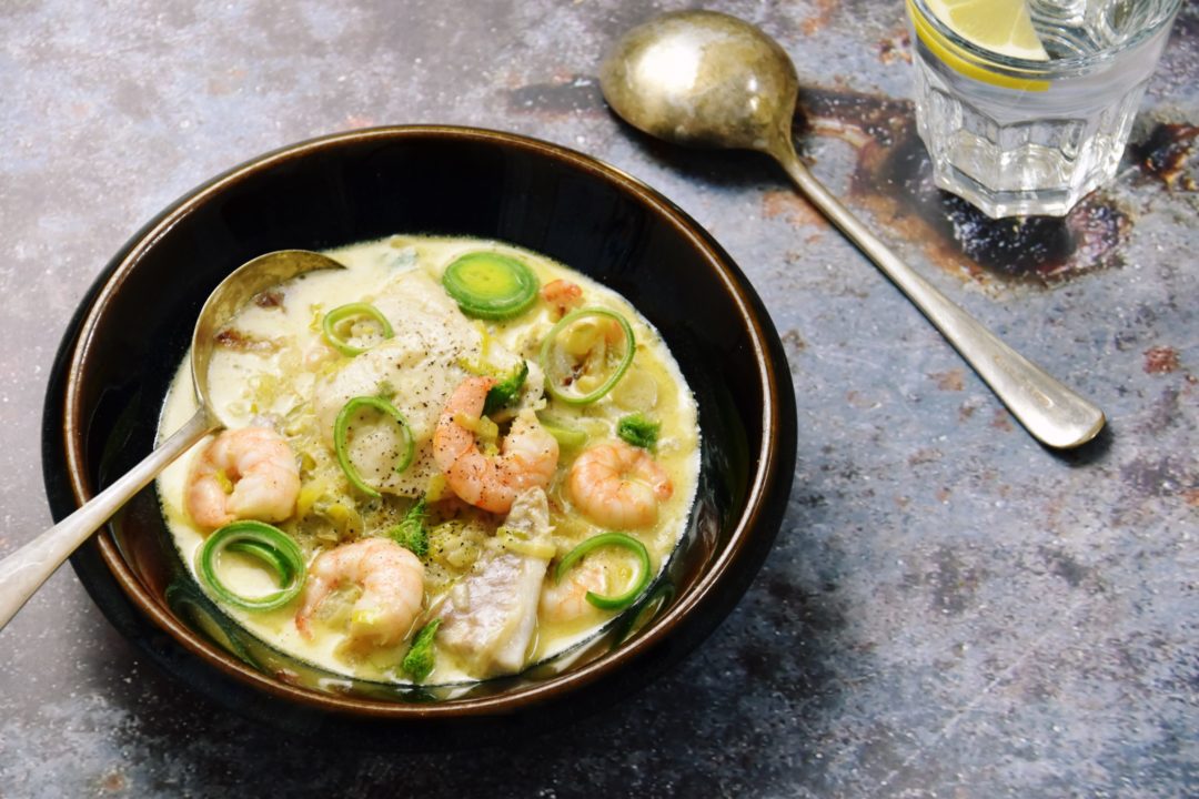 COD & PRAWNS with FENNEL & LEEKS - Paul Wallace Fitness